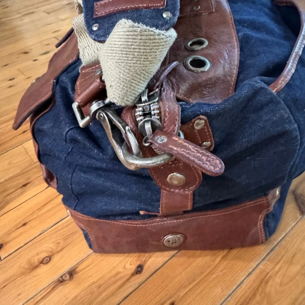 Will’s Leather Goods stylish men
